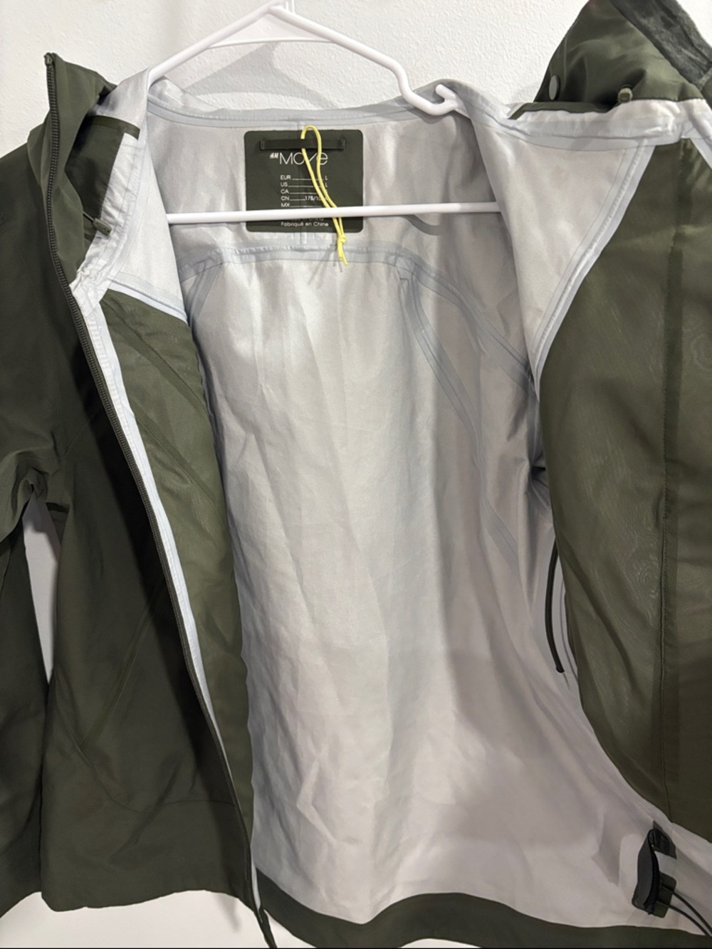 H&M Move Olive Green Utility Jacket with Yellow Pull Tab - Picture 9 of 12